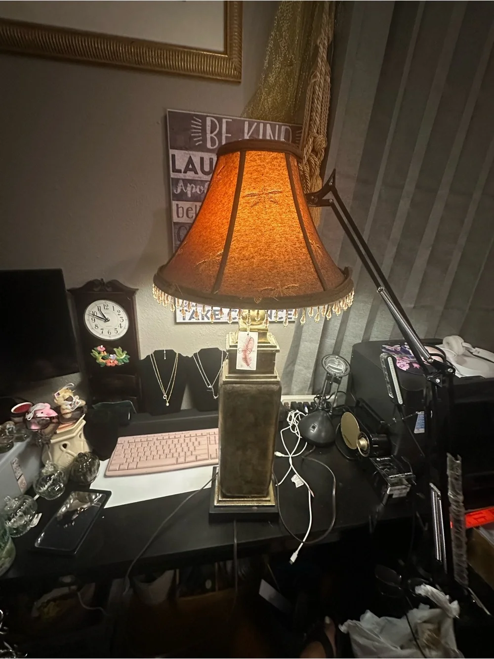 Vintage-Inspired Brown Table Lamp with Amber Shade